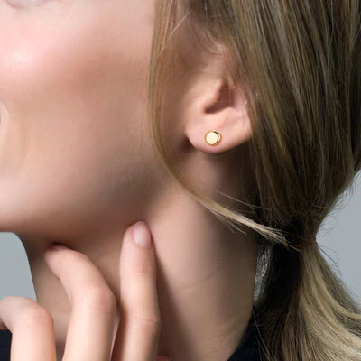 Blush oorstekers Geel goud