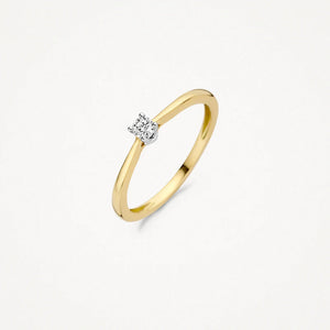 Blush solitaire ring