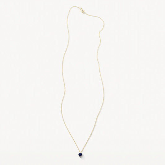 Blush geelgoud collier met blauwe saffier