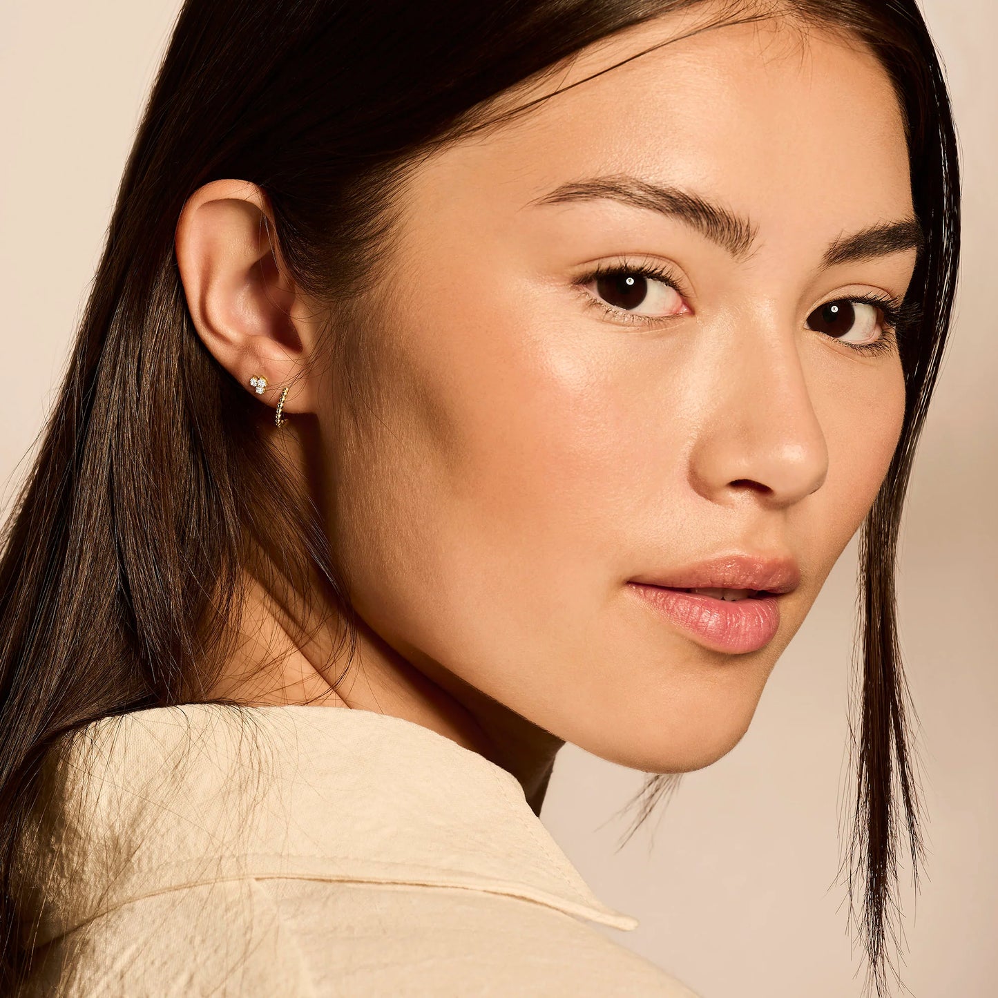 Blush oorknoppen met zirkonia