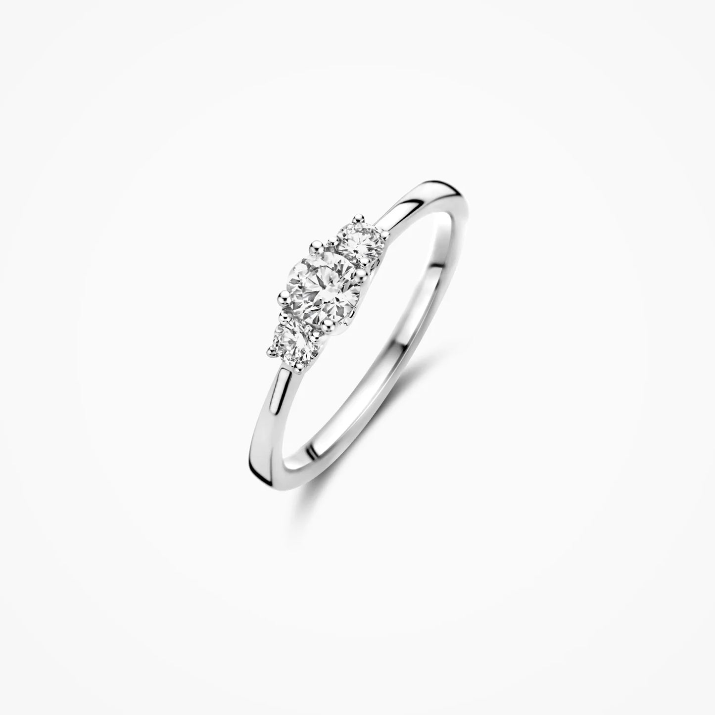 Blush lab diamond ring
