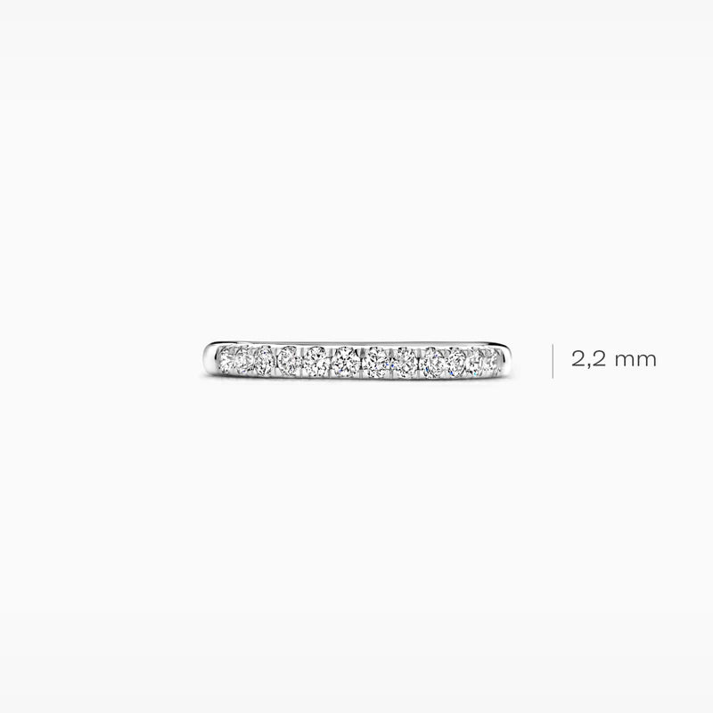 Blush Lab Diamonds memoire ring